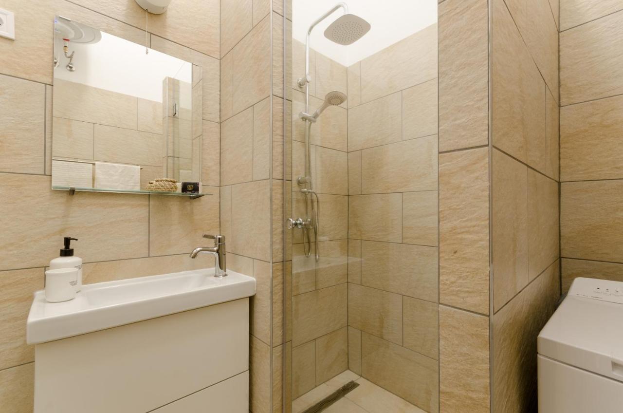 Cosy Studio In Party District Ak20S บูดาเปสต์ ภายนอก รูปภาพ